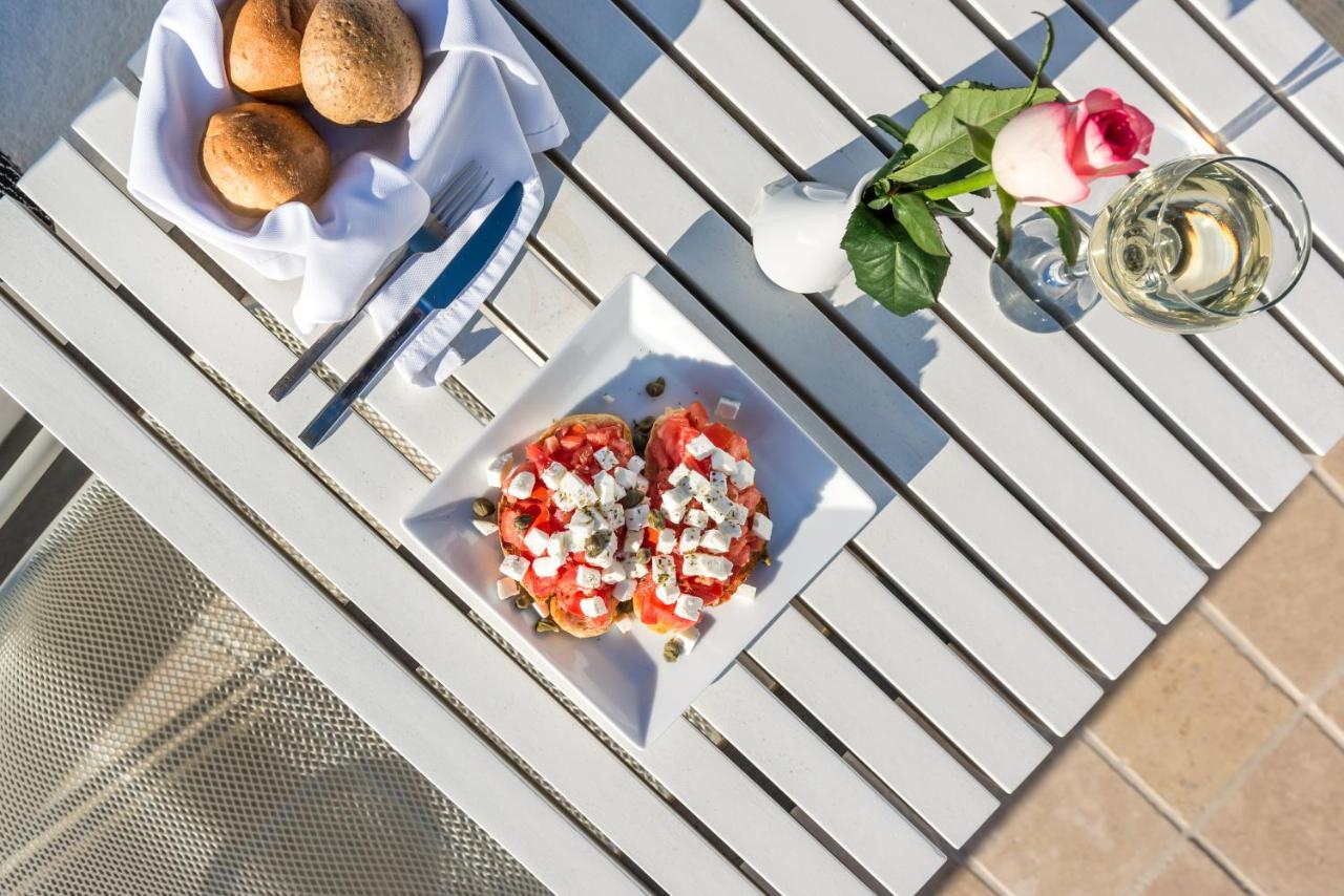 White Santorini Hotel Imerovigli  Bagian luar foto